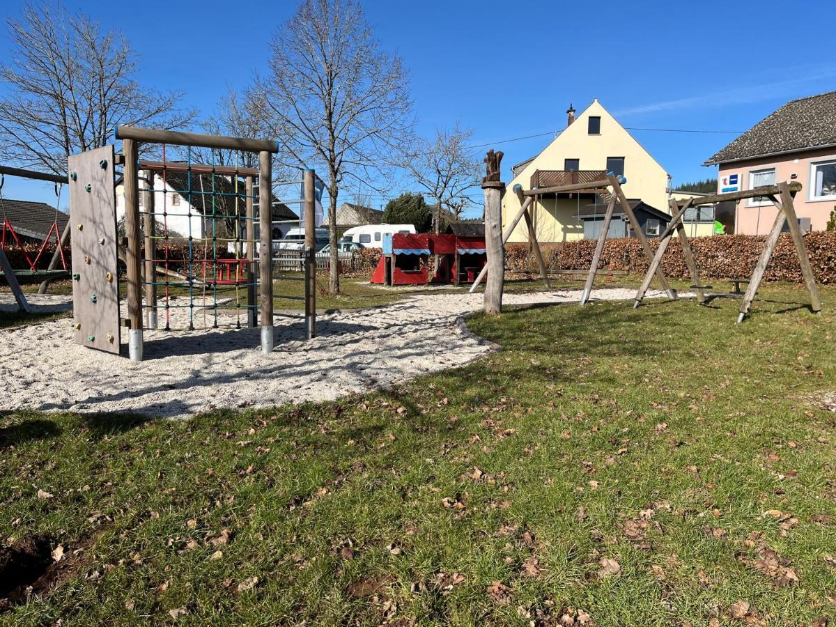 Wohnung Mit Panoramablick Gerolstein Zewnętrze zdjęcie